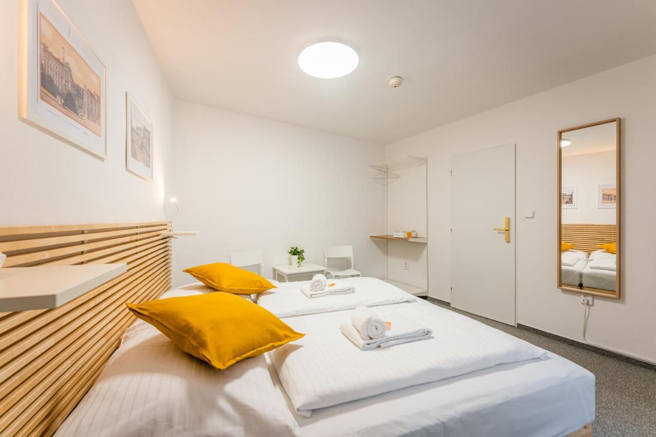 Self-Service Hotel Ostas Praha Eksteriør billede