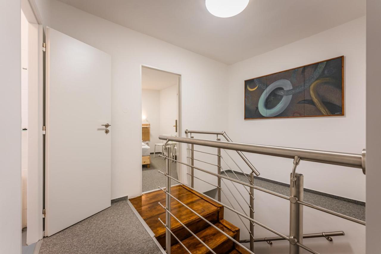 Self-Service Hotel Ostas Praha Eksteriør billede