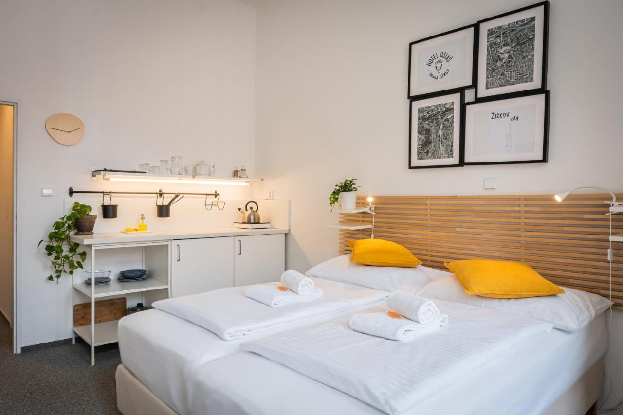 Self-Service Hotel Ostas Praha Eksteriør billede