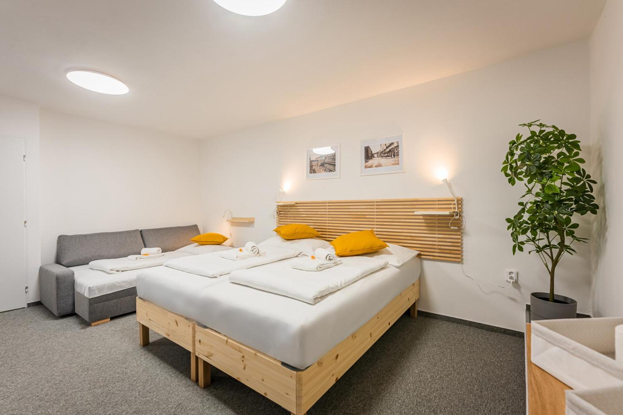 Self-Service Hotel Ostas Praha Eksteriør billede